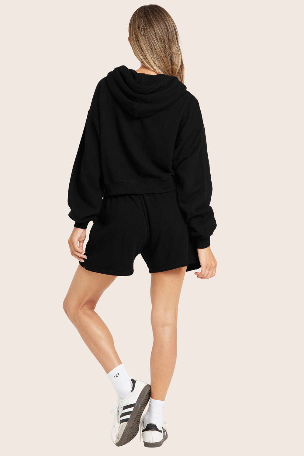 LIGHTWEIGHT SWEATS CLASSIC VINTAGE SWEAT SHORTS - ONYX - Image 5