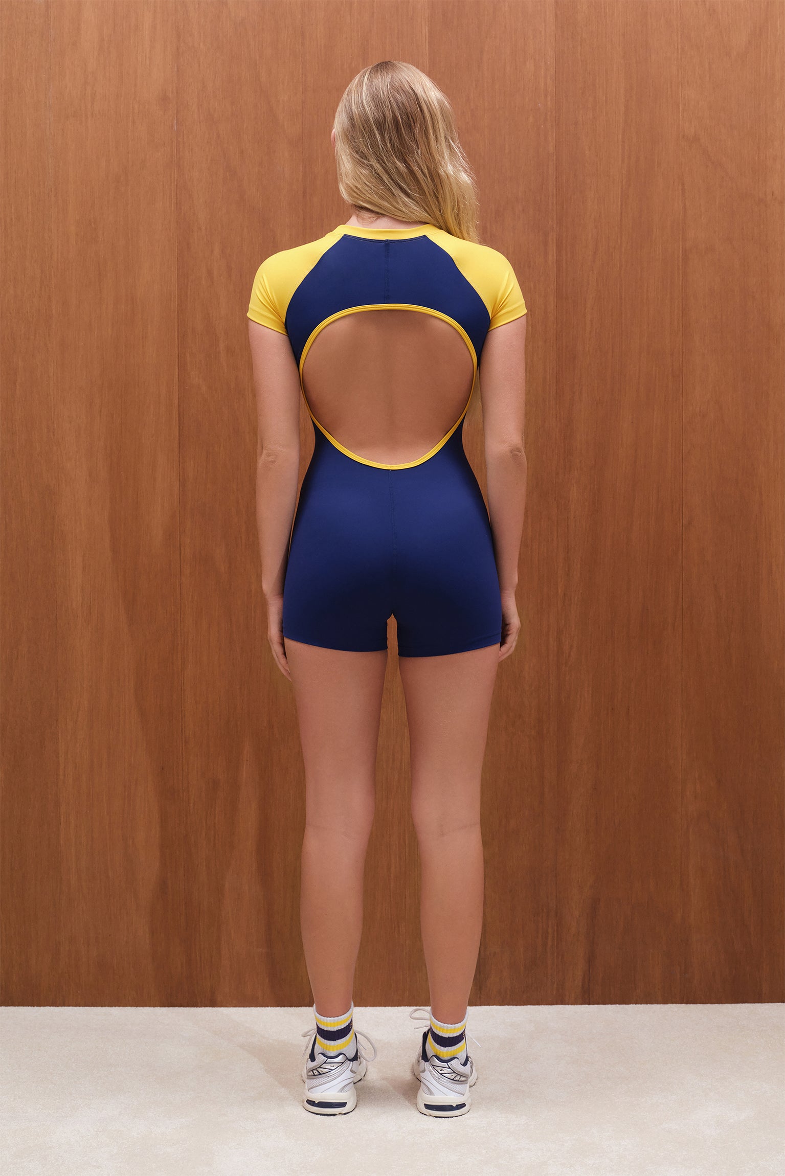 LUXFORM® LUX GOLES SHORTYSUIT - VARSITY - Image 3