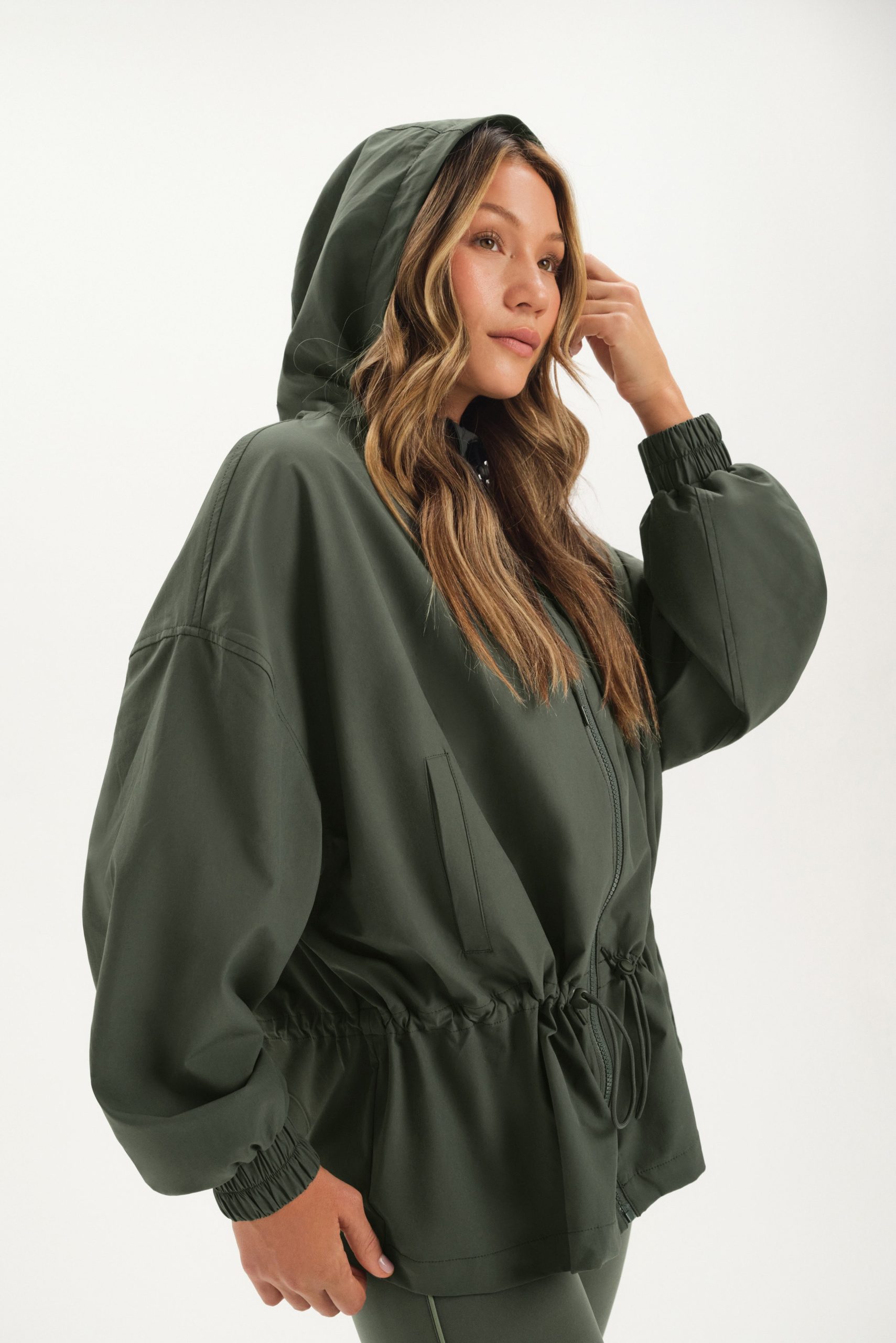 NYLON TRACK CINCHED WINDBREAKER - GROTTO - Image 2