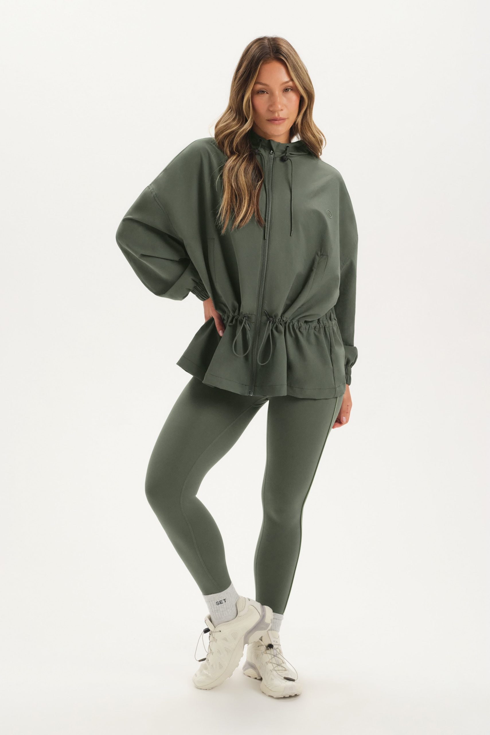 NYLON TRACK CINCHED WINDBREAKER - GROTTO - Image 3