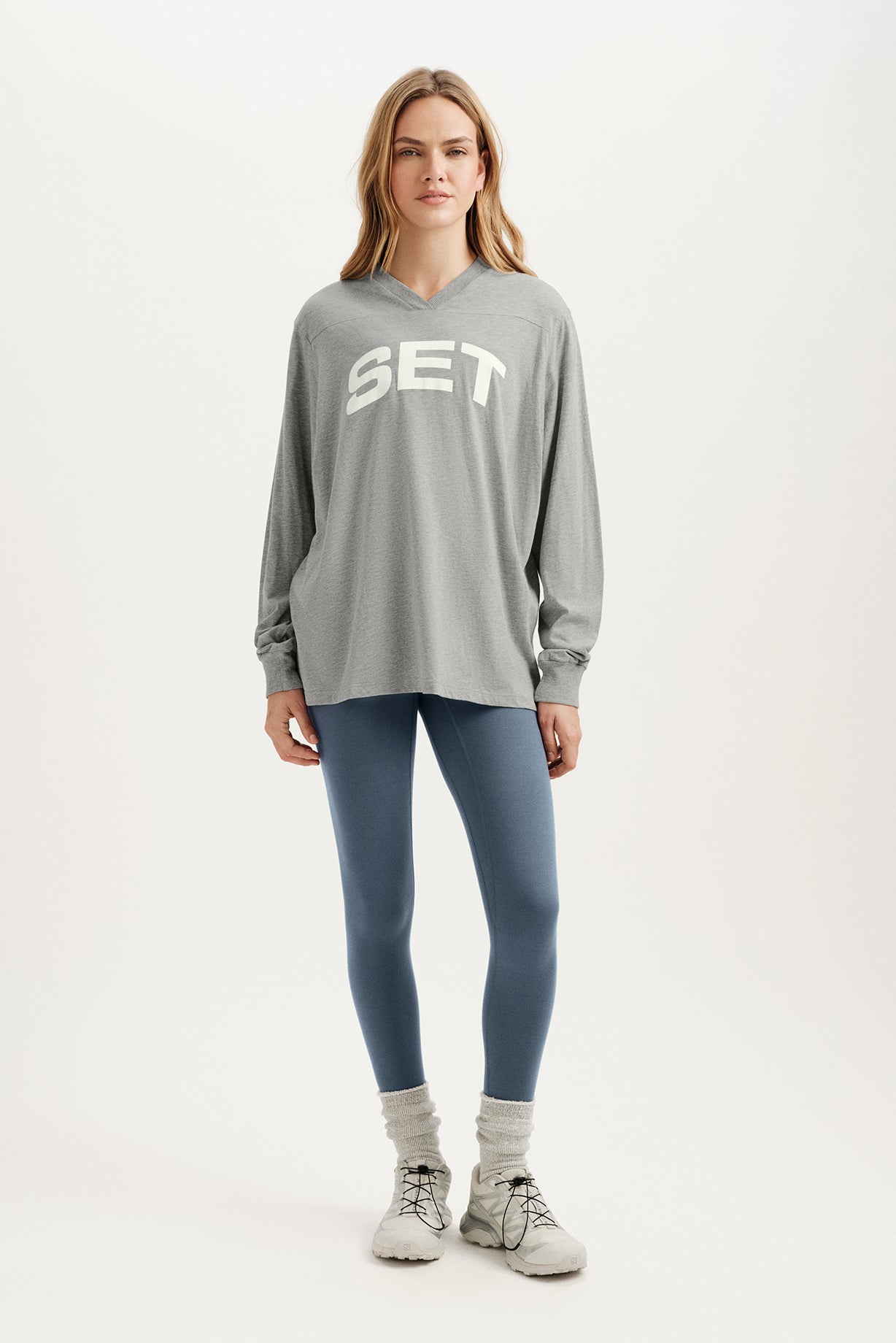 CLASSIC COTTON DAILY VARSITY LONG SLEEVE - FOG HEATHER GREY - Image 3