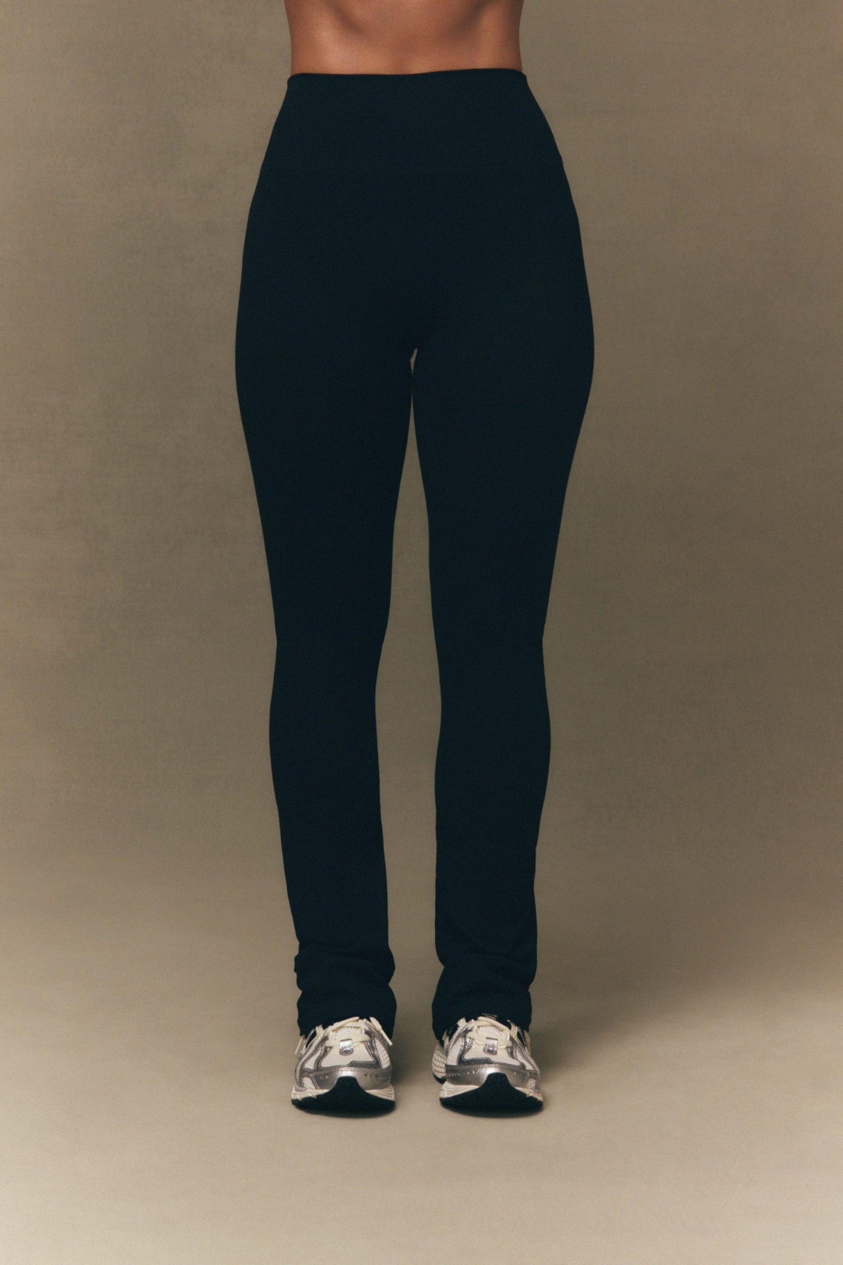 FORMCLOUD? CLOUD STRAIGHT HIGH-RISE LEGGINGS - ONYX - Image 4