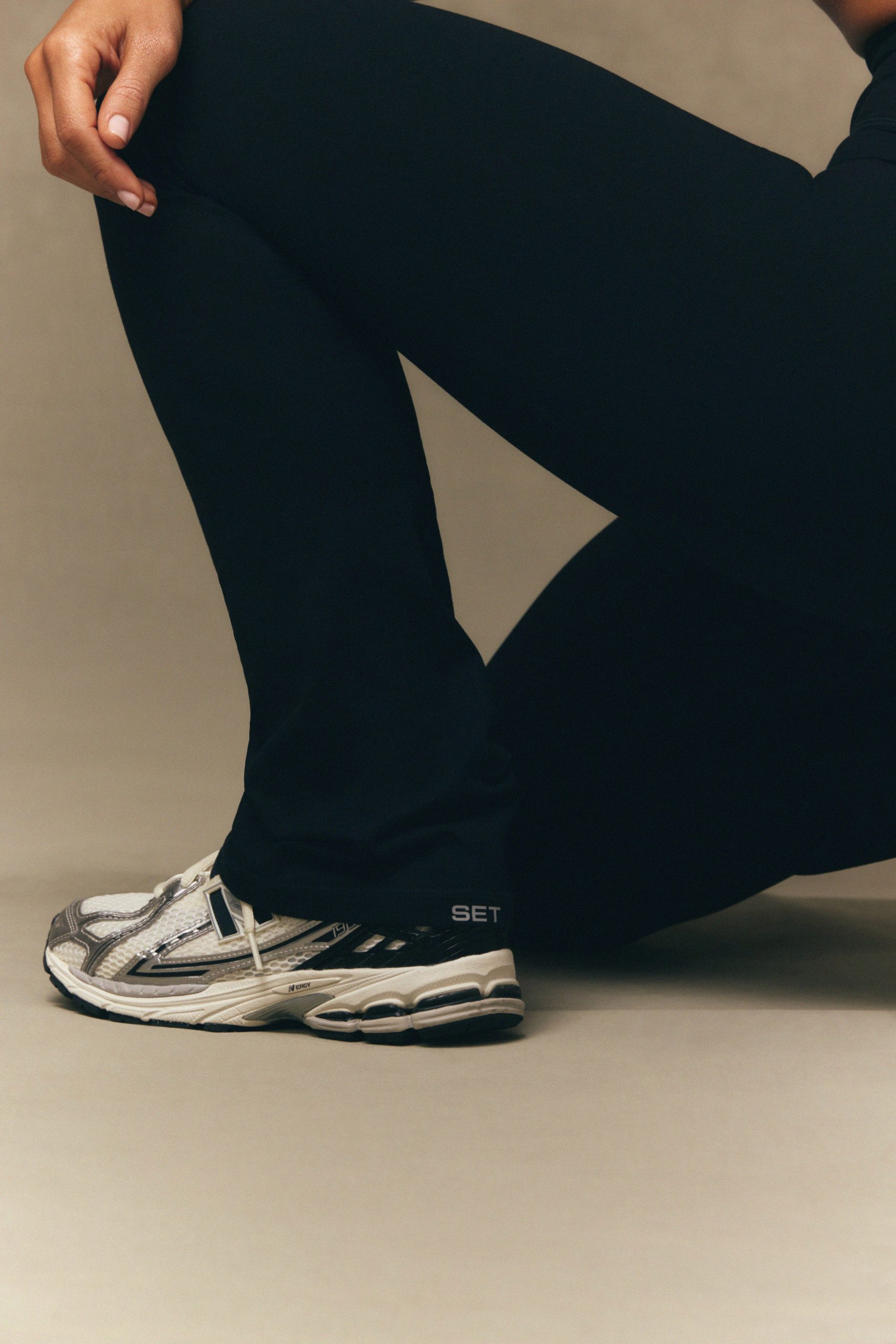 FORMCLOUD? CLOUD STRAIGHT HIGH-RISE LEGGINGS - ONYX - Image 5