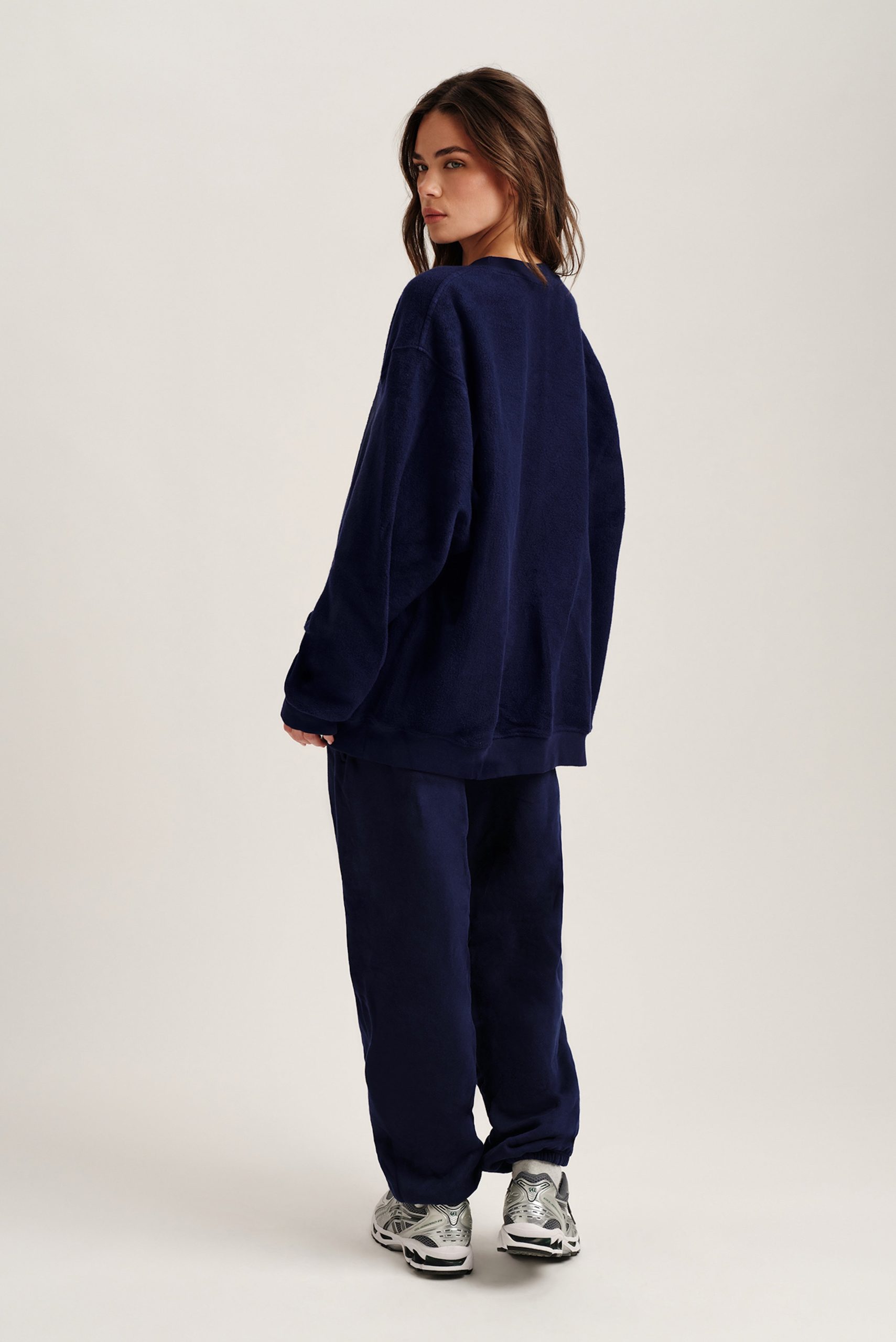 MIDWEIGHT SWEATS STAPLE LAYERED SWEATS - TETHER - Image 4
